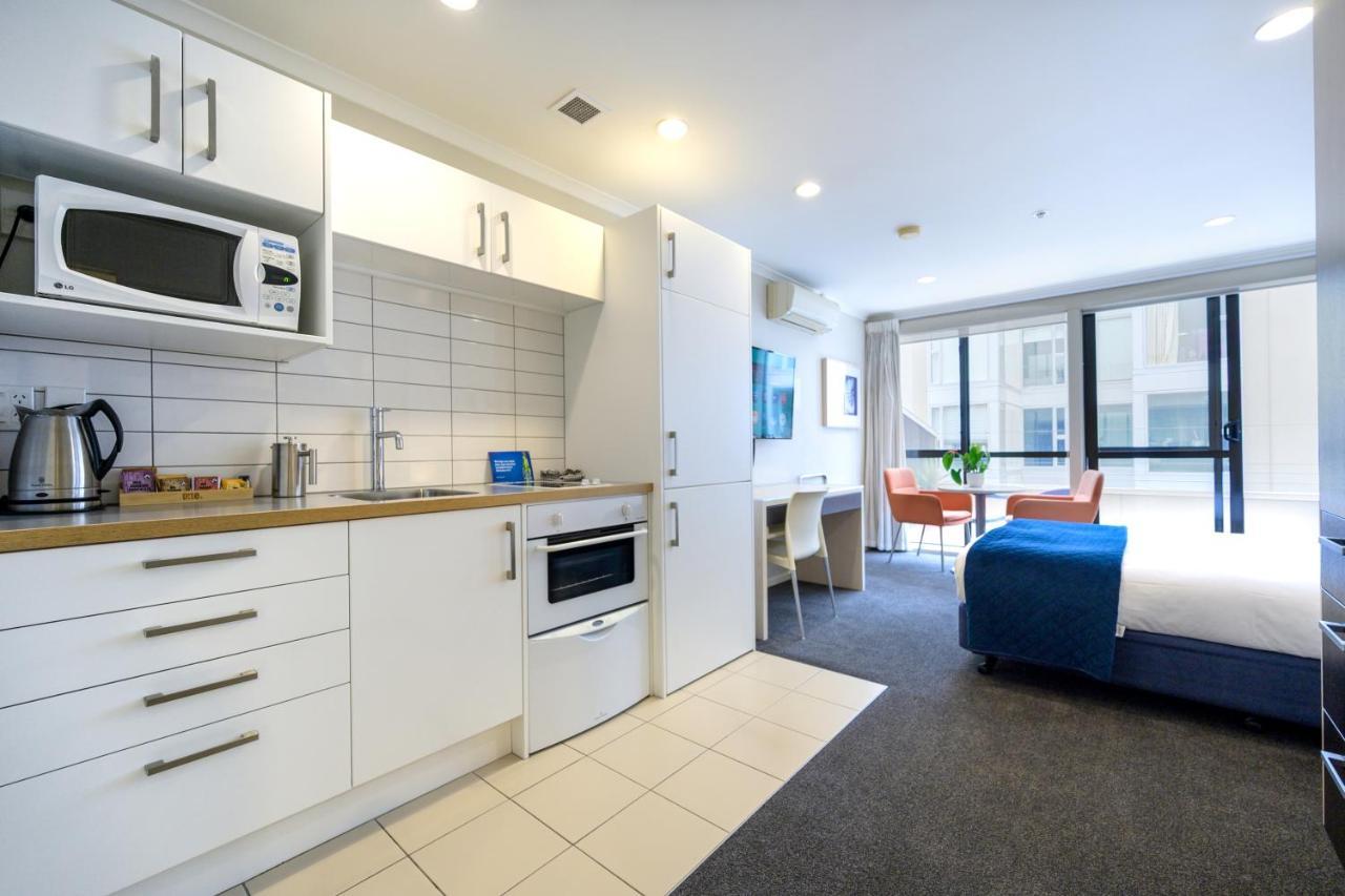 U Residence Hotel Wellington Buitenkant foto